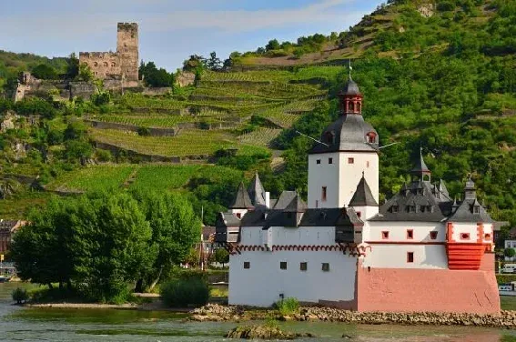 [地雷魚先生コラム] 第三章　神に捧げるために斜面で汗かくドイツ人の苦闘